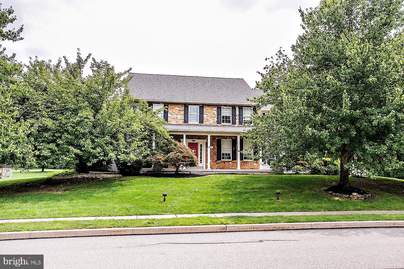 41 Steeplechase Ln Property Photo 1