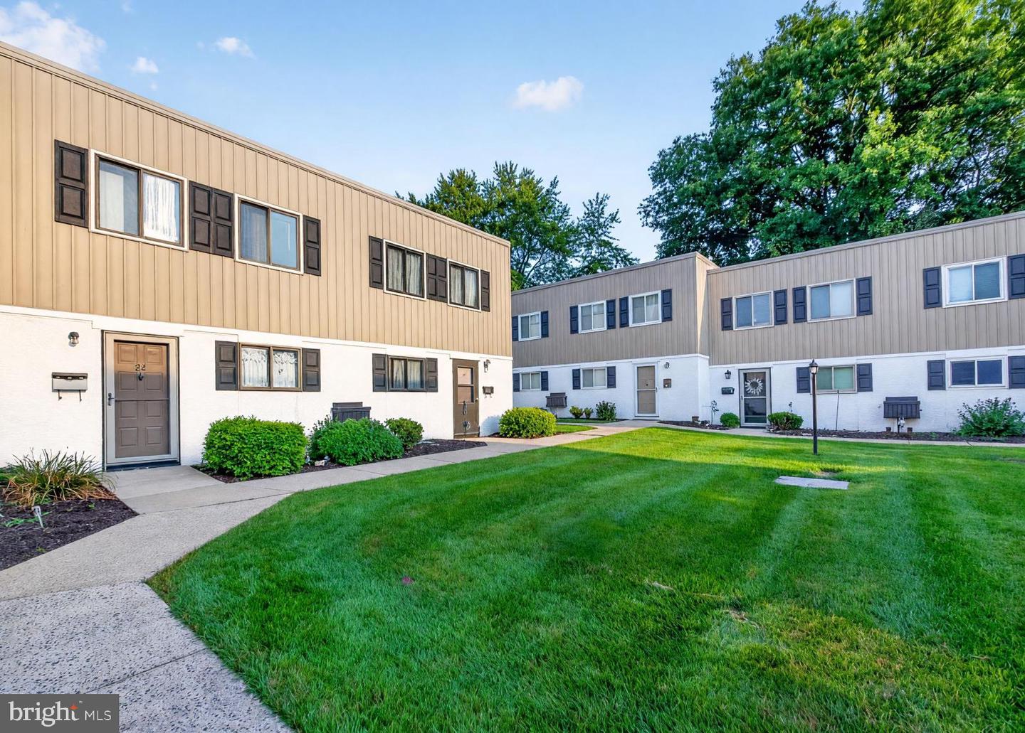 24 Fords Edge Property Photo 5