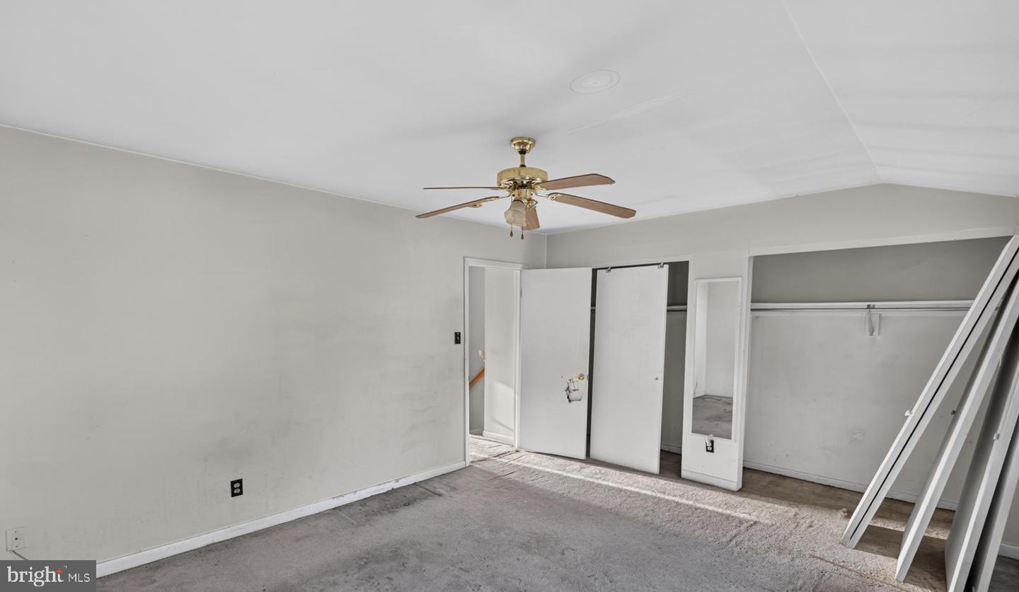 24 Fords Edge Property Photo 28