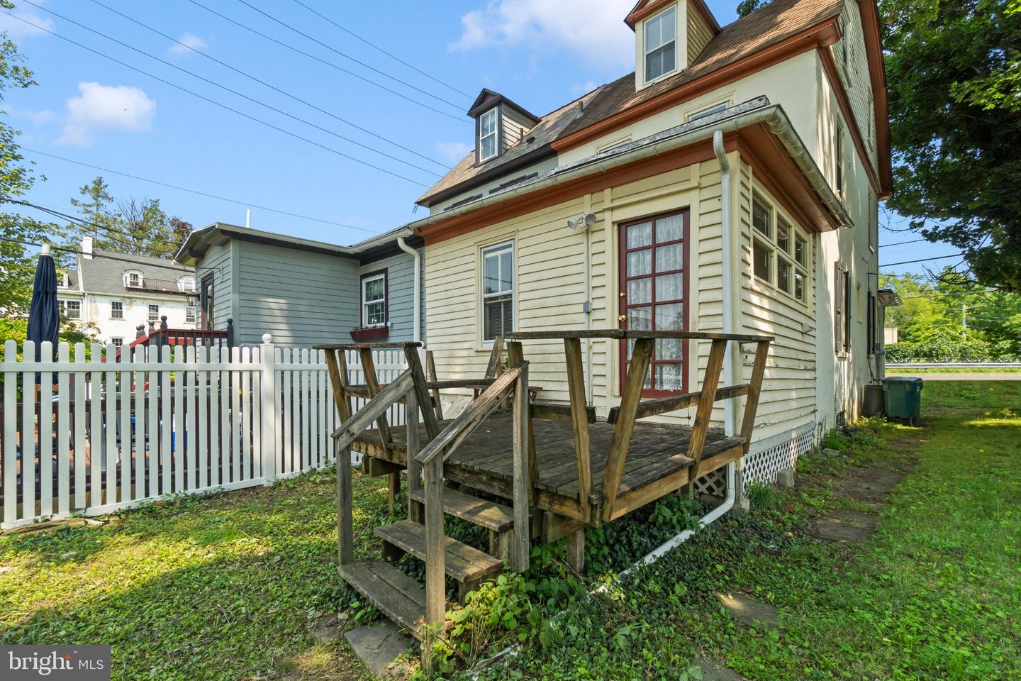 564 S Bethlehem Pike Property Photo 11