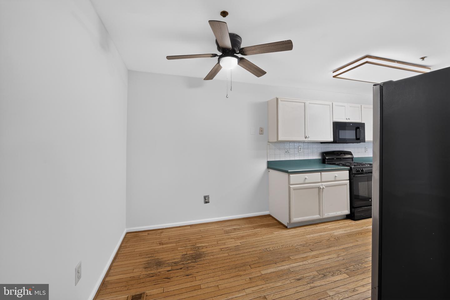 69 Bristol Ct Property Photo 18