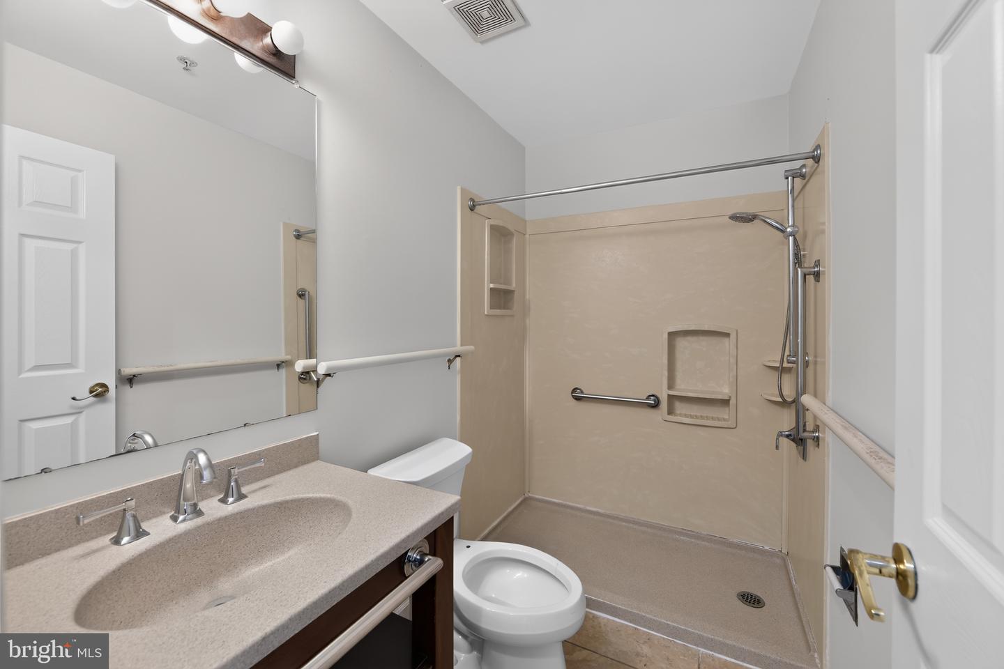 69 Bristol Ct Property Photo 31