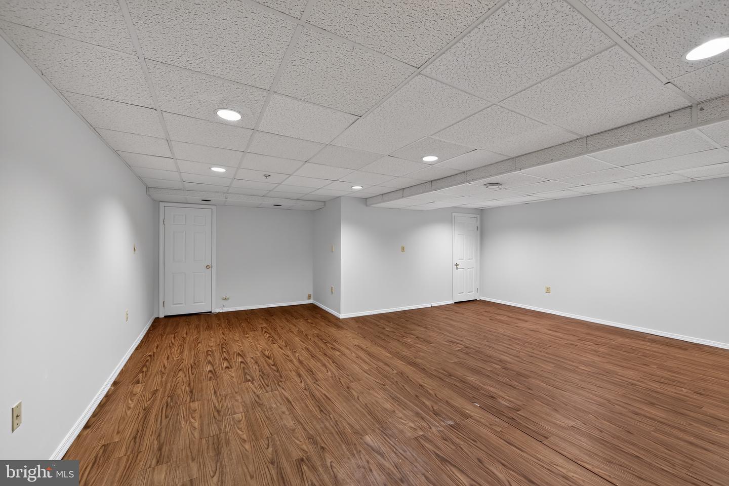 69 Bristol Ct Property Photo 34
