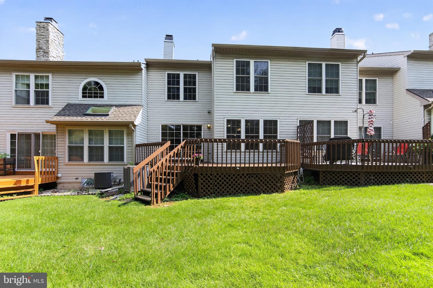 69 Bristol Ct Property Photo 38