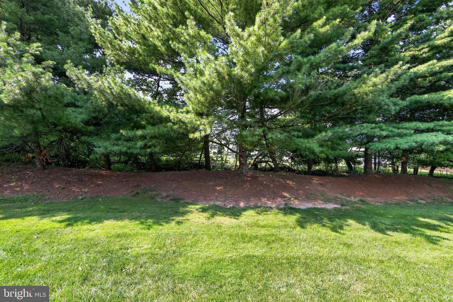 69 Bristol Ct Property Photo 39