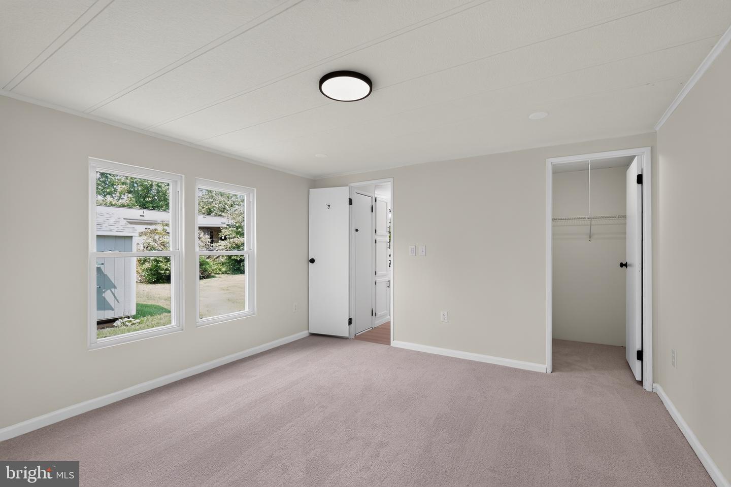 678 Walnut Ct Property Photo 10
