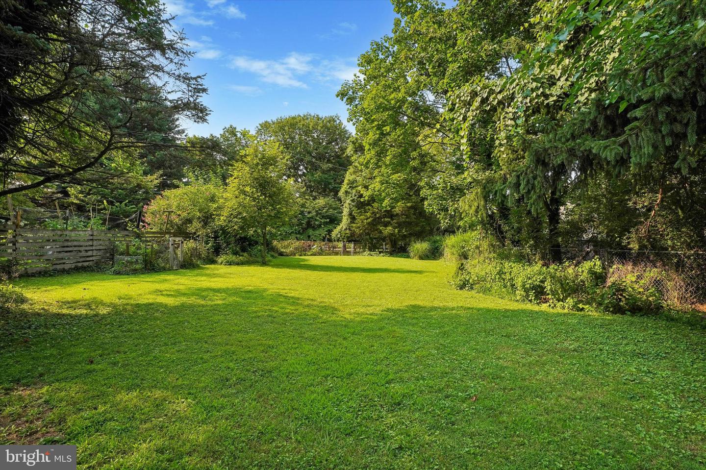 49 Weiss Ave Property Photo 4