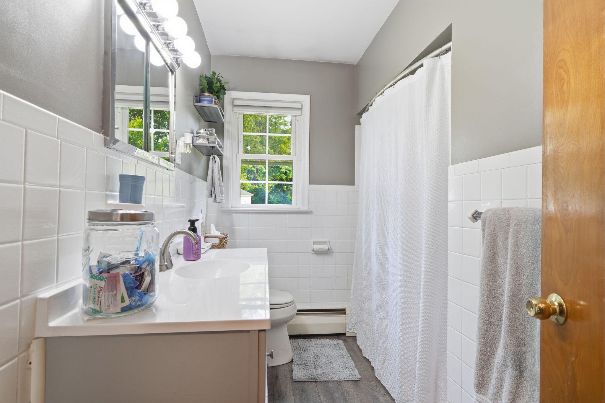 2050 Price Rd Property Photo 14