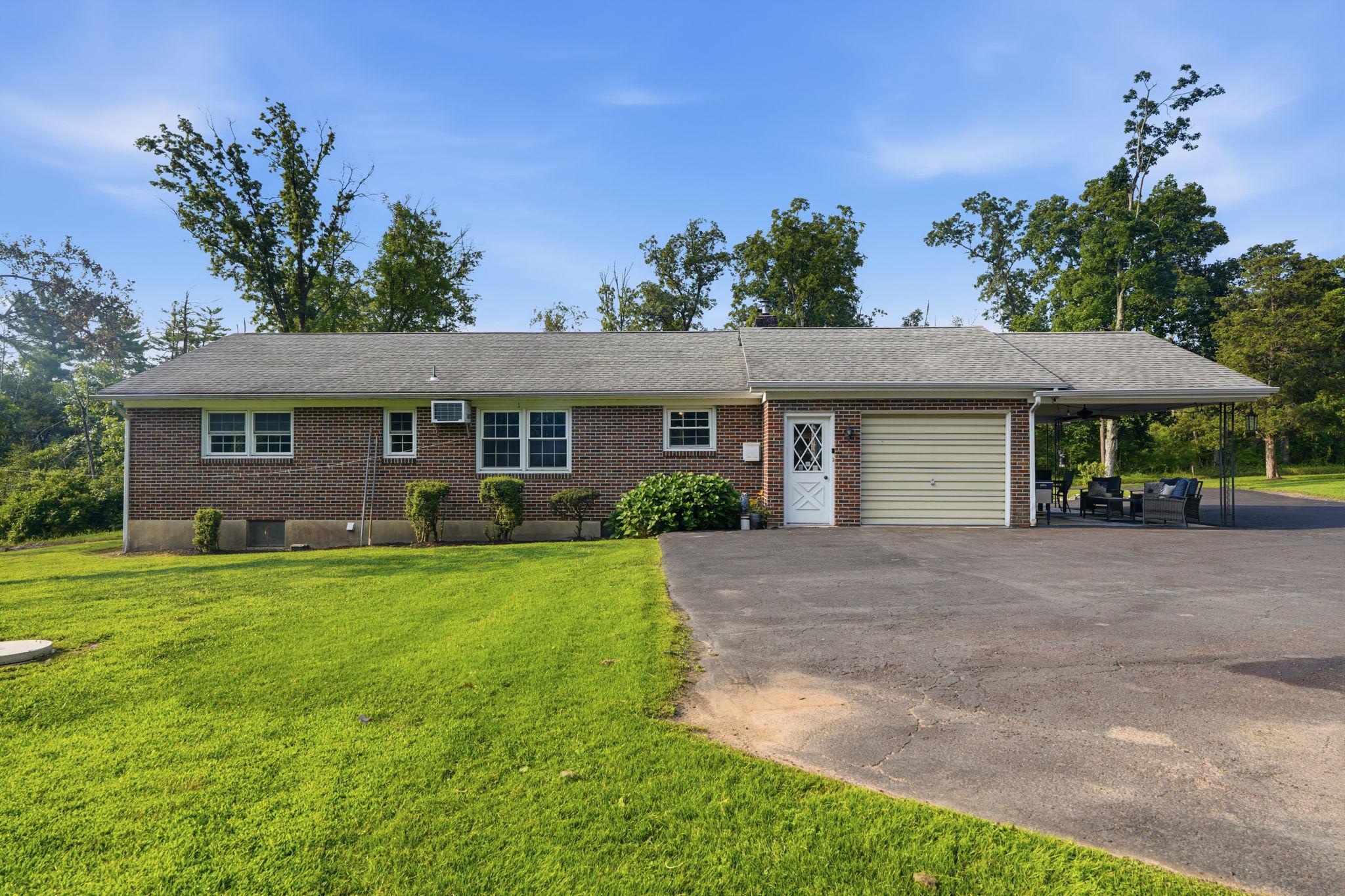 2050 Price Rd Property Photo 27