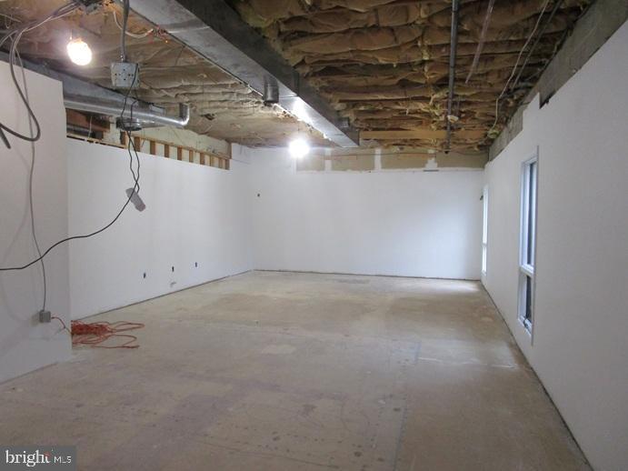 2773 Philmont Ave Property Photo 8