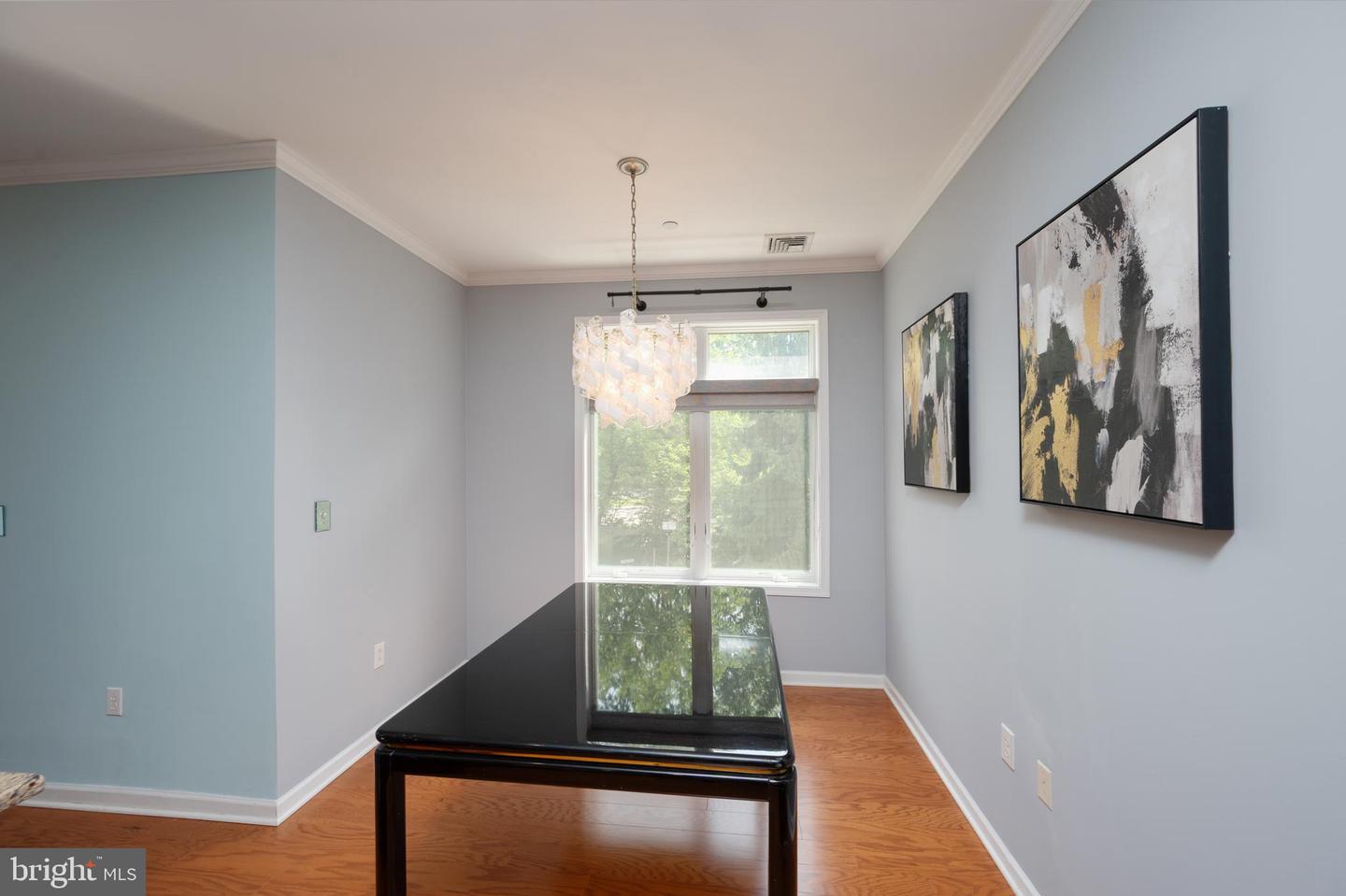 208 Carson Ter Property Photo 9