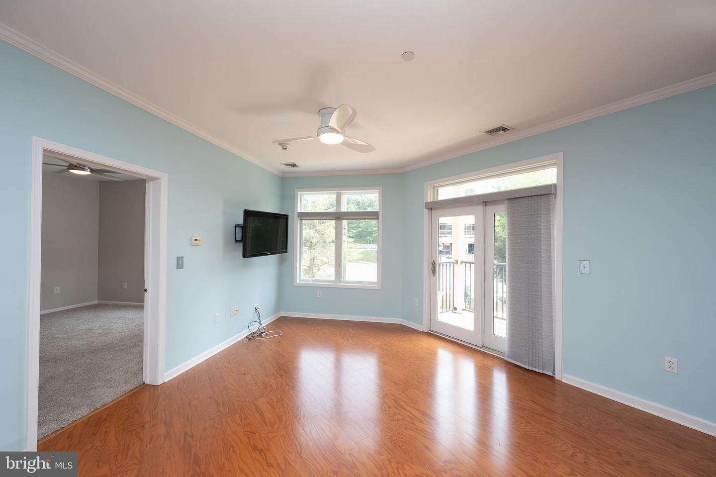 208 Carson Ter Property Photo 11