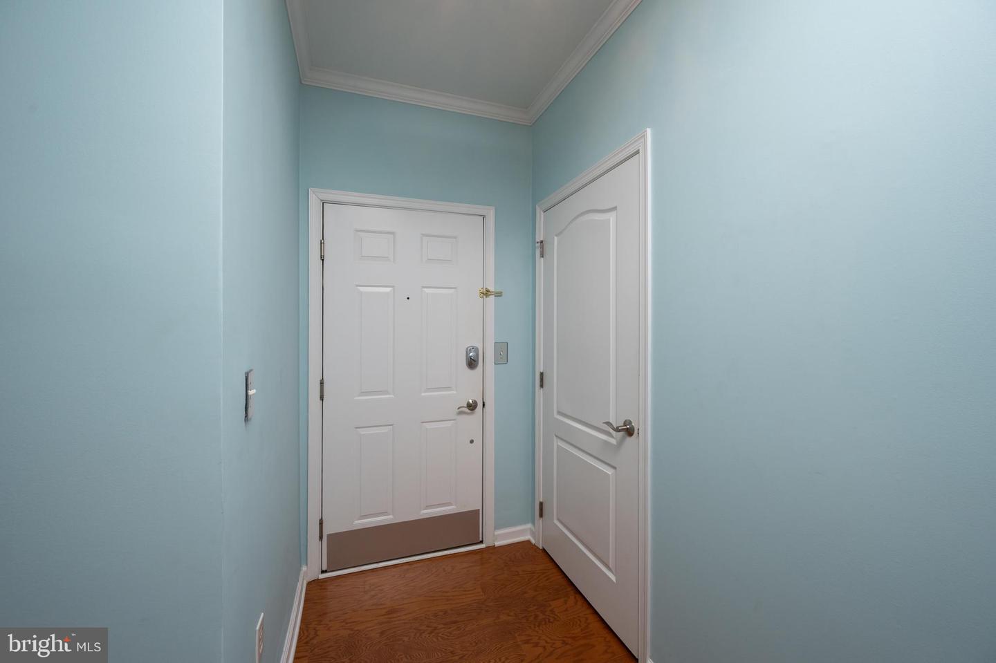 208 Carson Ter Property Photo 27