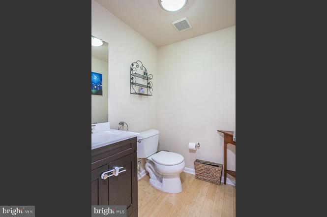 321 Southern Ave Property Photo 12