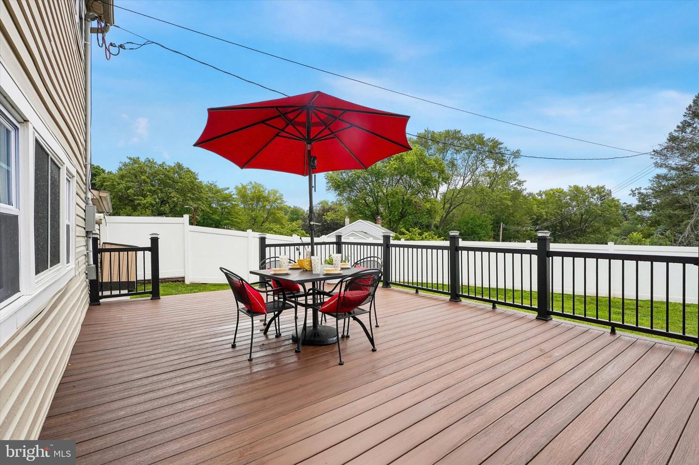 2351 N Parkview Dr Property Photo 36