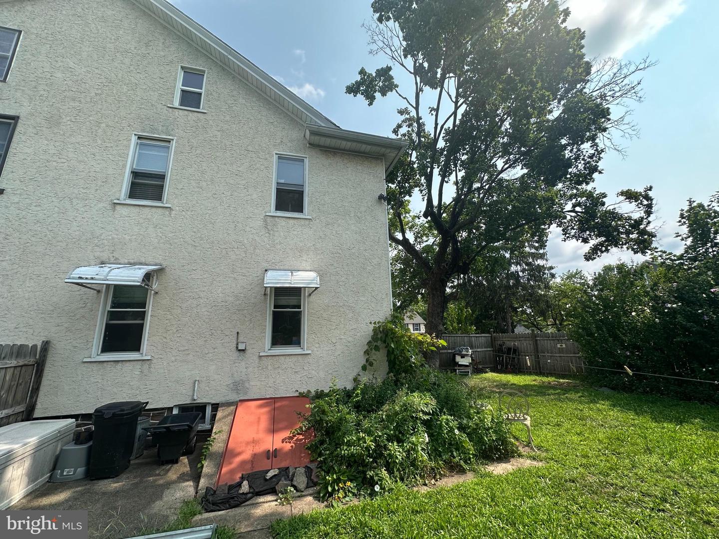 42 E Third St Property Photo 22