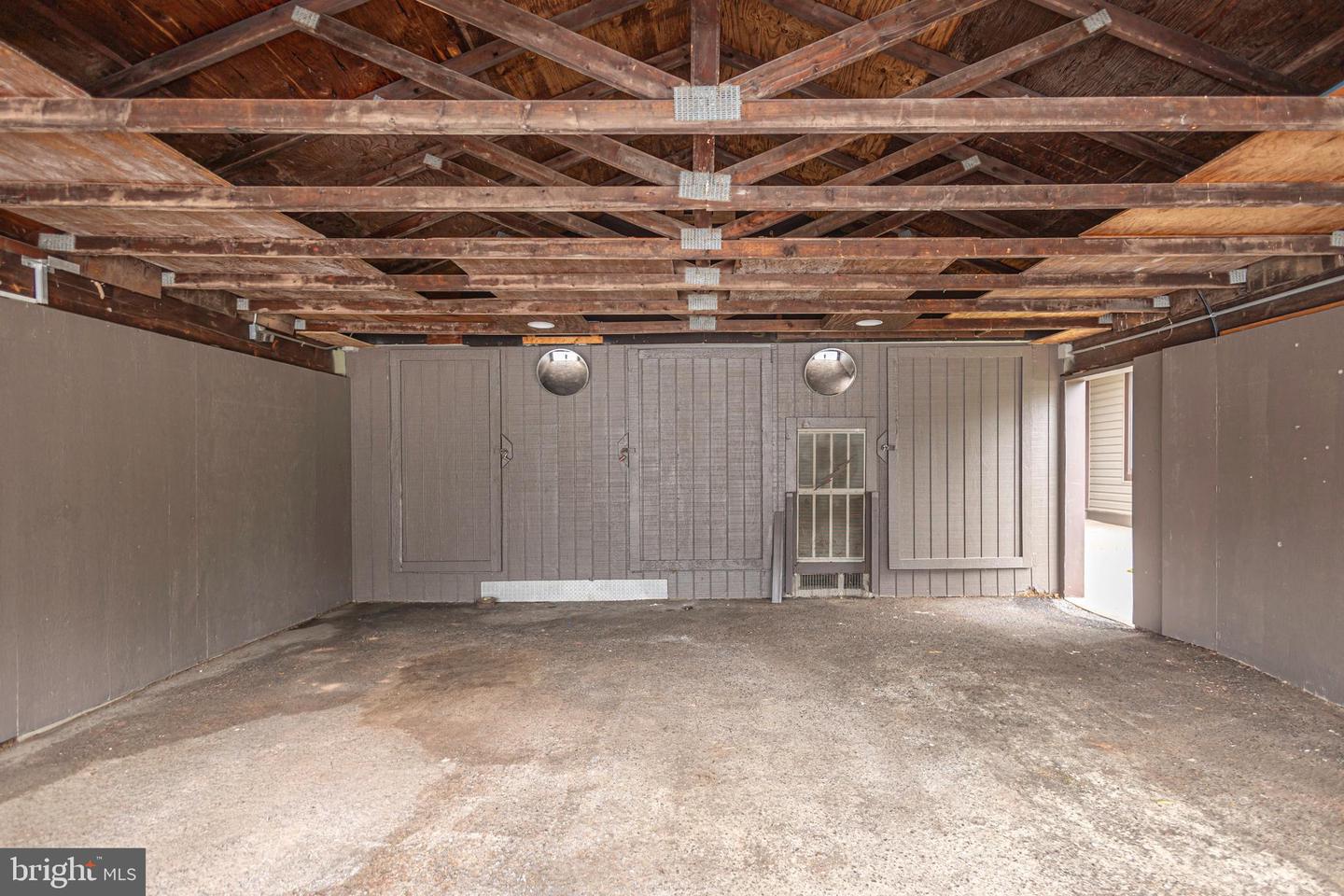 361 Bridge St Property Photo 6
