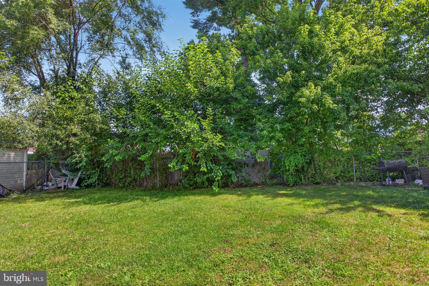 2741 Fernwood Ave Property Photo 32