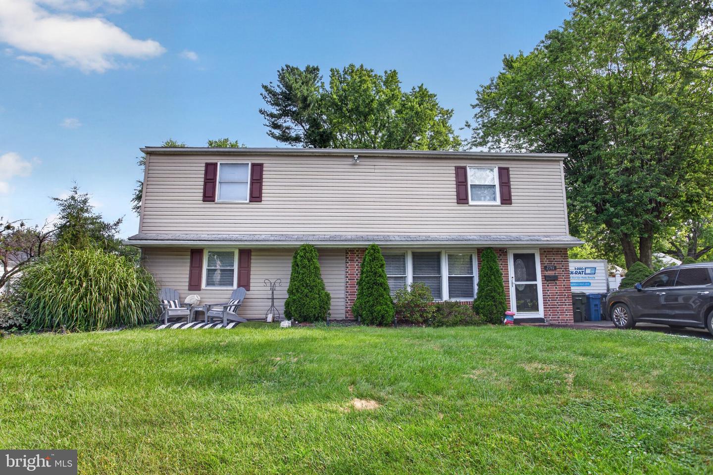 2741 Fernwood Ave Property Photo 36