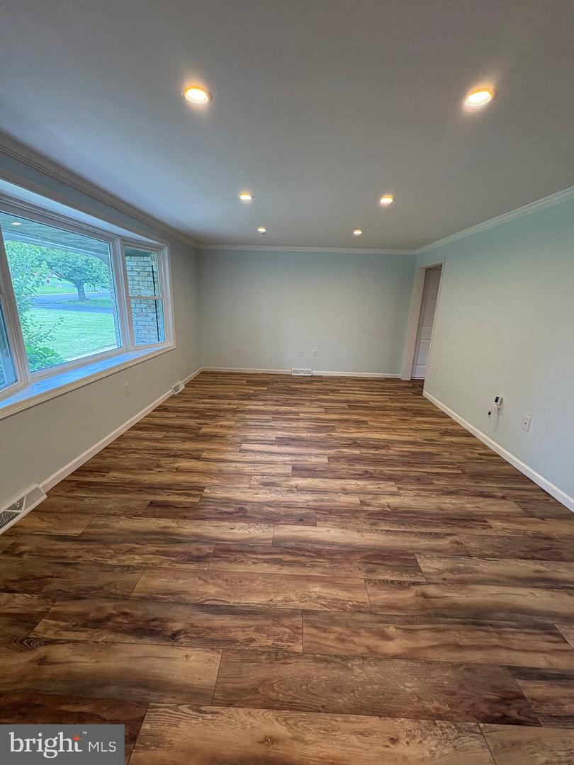 2911 Federal # Property Photo 6