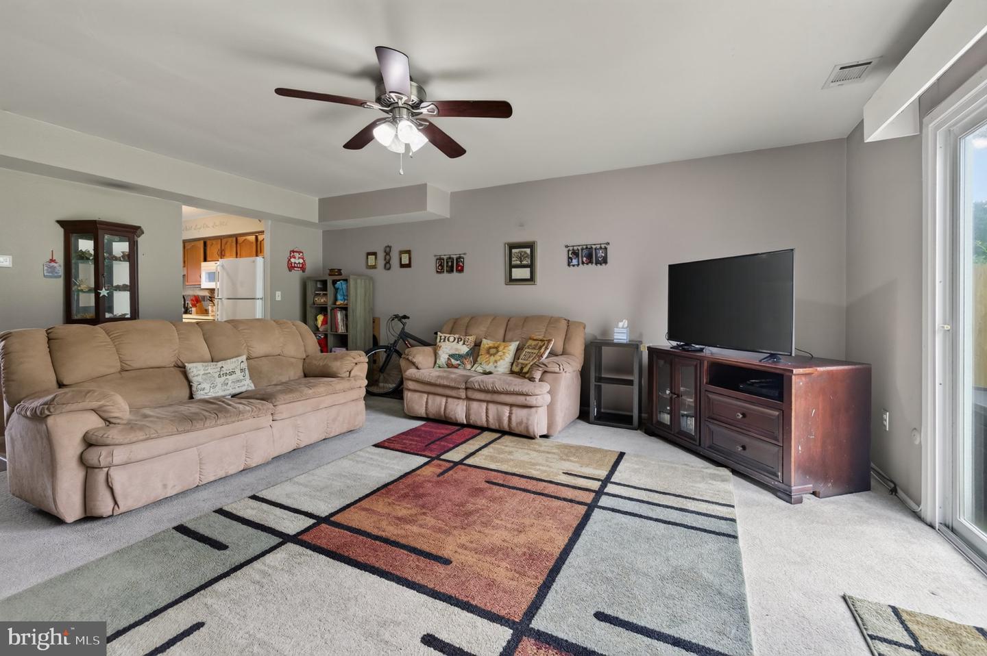 1805 Pennland Ct Property Photo 4