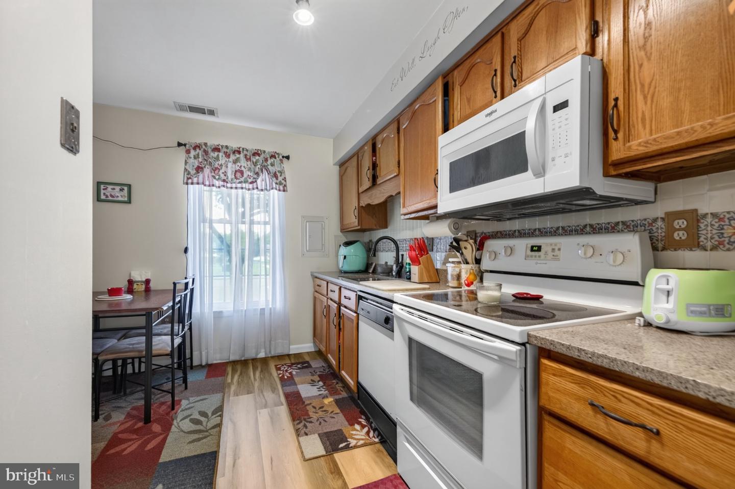 1805 Pennland Ct Property Photo 6