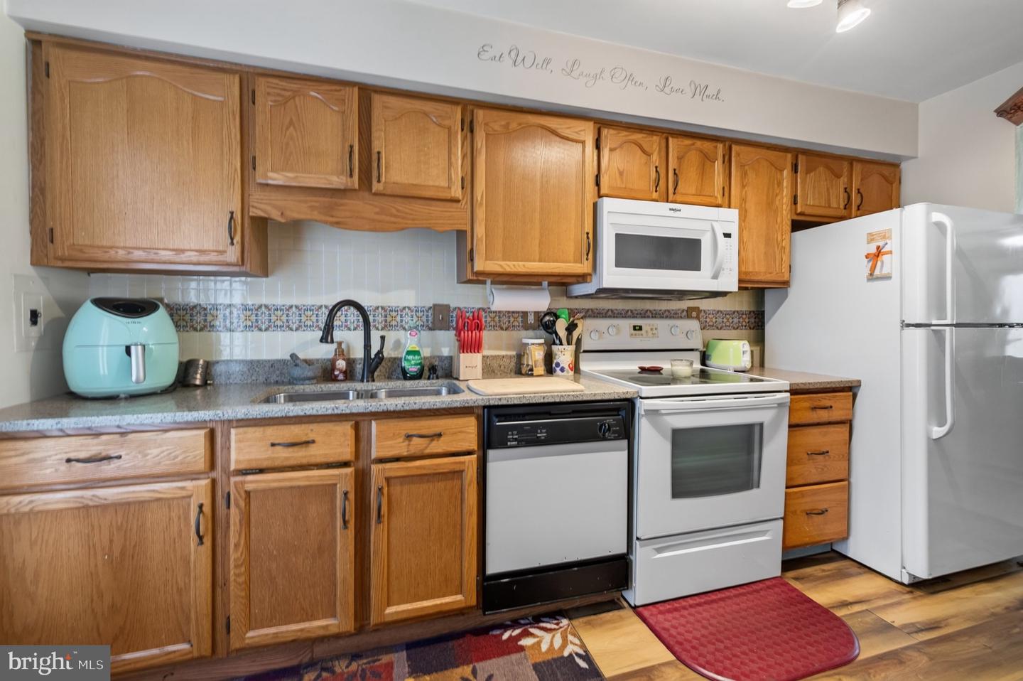 1805 Pennland Ct Property Photo 7
