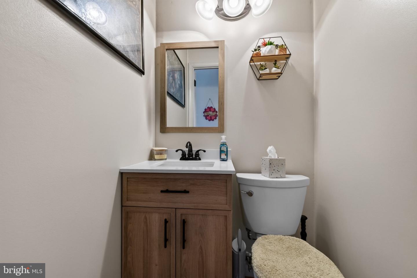 1805 Pennland Ct Property Photo 9