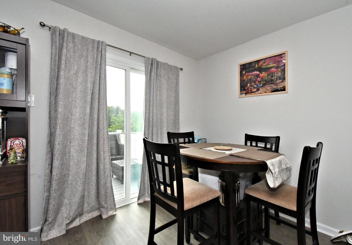 15 Castle Dr Property Photo 17