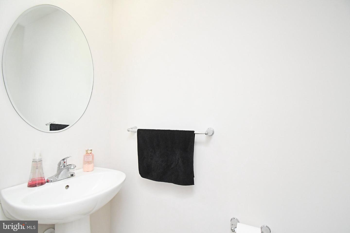 15 Castle Dr Property Photo 20