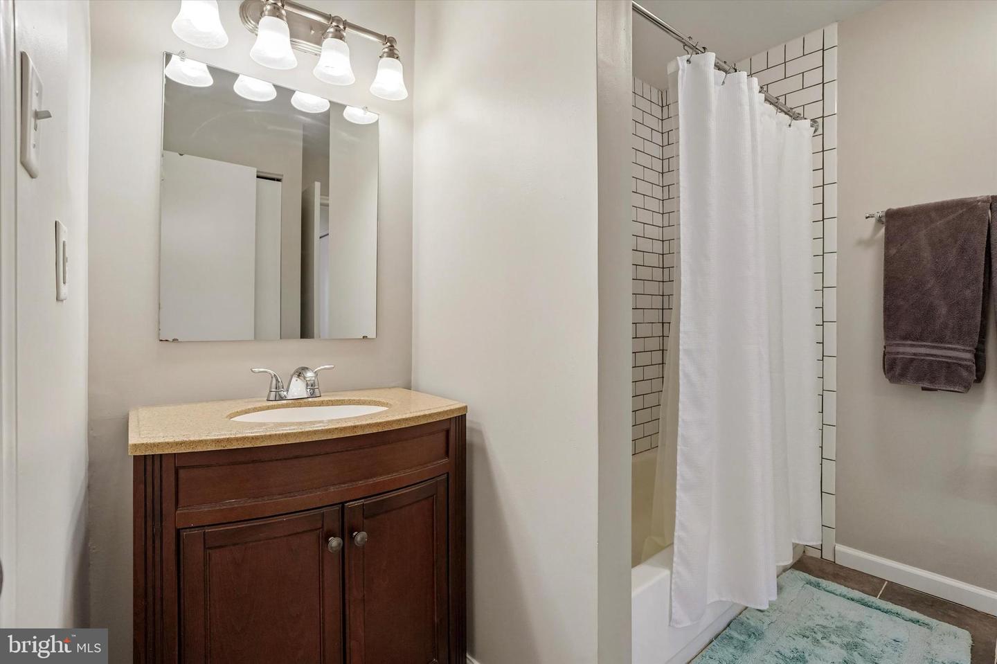 2202 Ash Grove Rd Property Photo 10