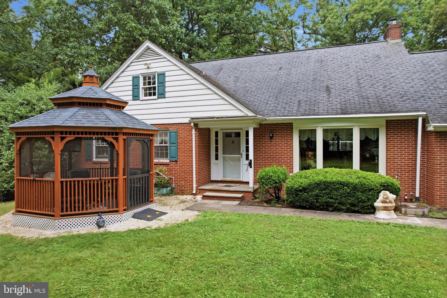 1274 Sumneytown Pike Property Photo 4