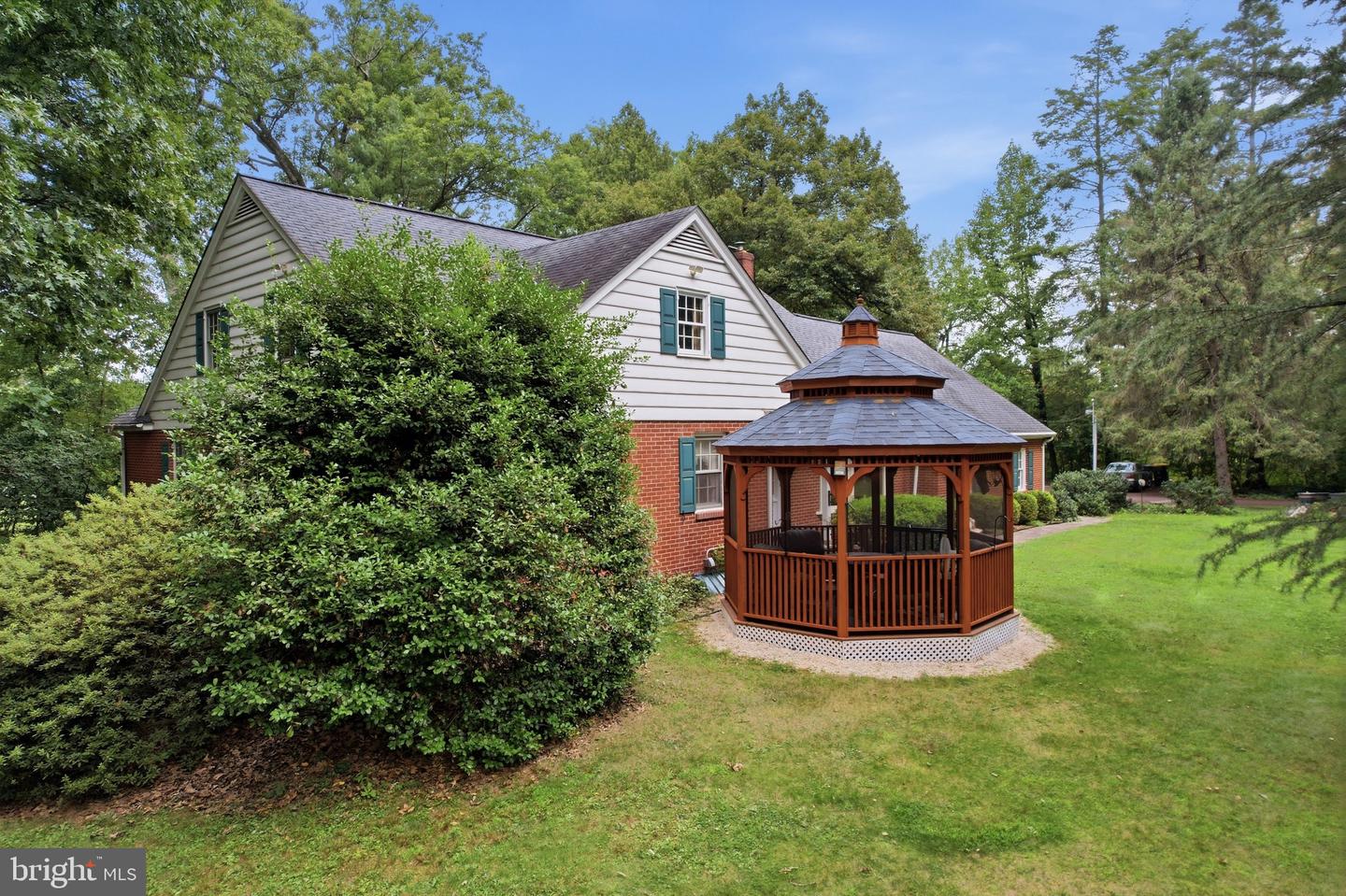 1274 Sumneytown Pike Property Photo 5