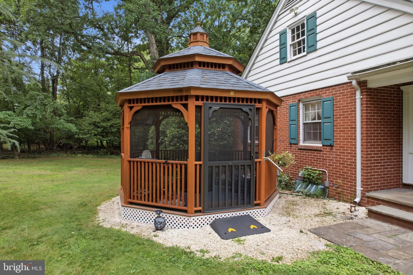 1274 Sumneytown Pike Property Photo 6