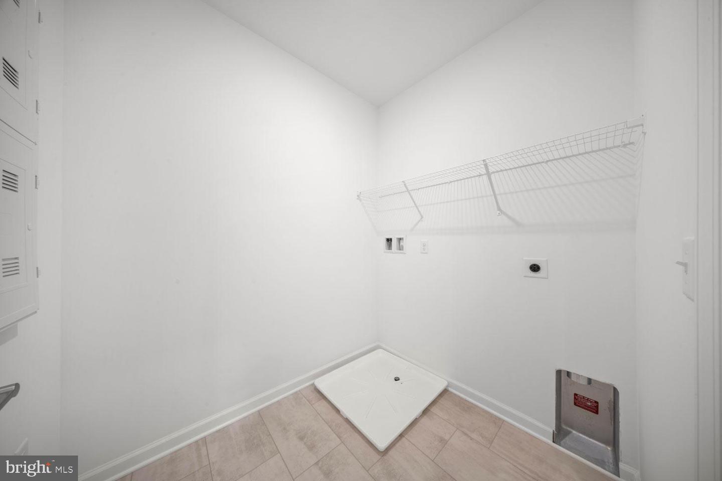 431 Washington St #2113 Lewis Property Photo 29
