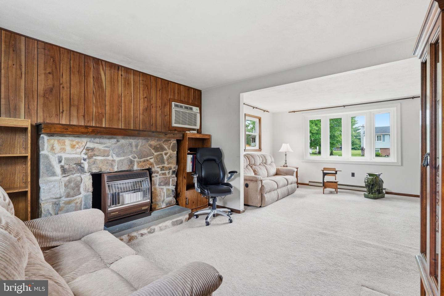 1385 Woodmere Rd Property Photo 11
