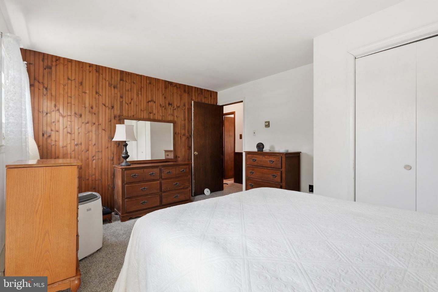 1385 Woodmere Rd Property Photo 28