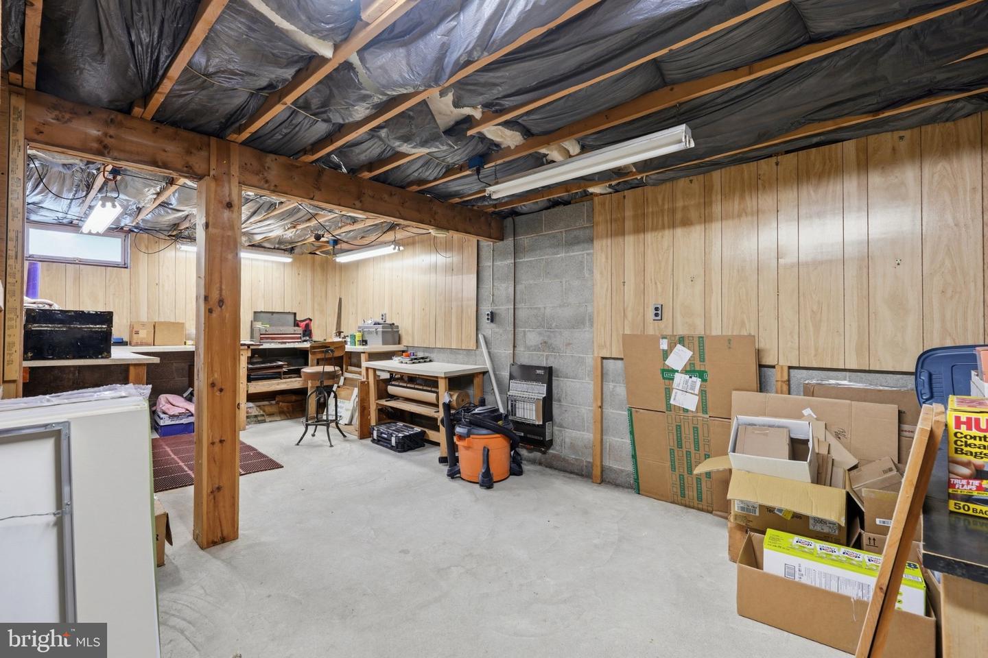 1385 Woodmere Rd Property Photo 41