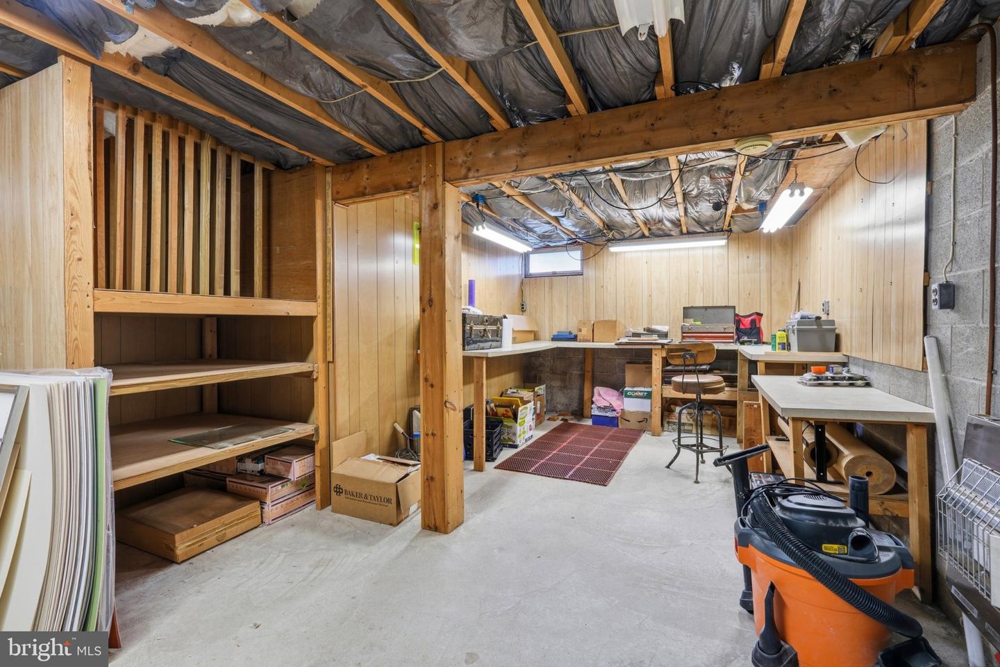 1385 Woodmere Rd Property Photo 42