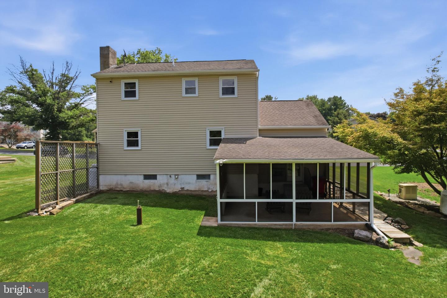 1385 Woodmere Rd Property Photo 49