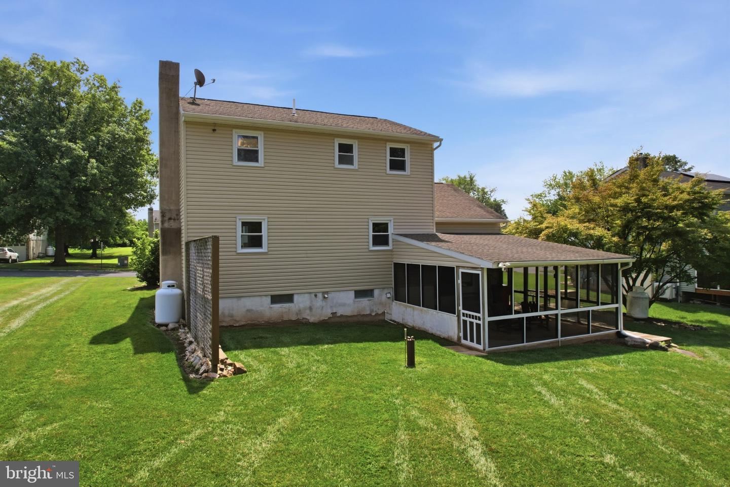 1385 Woodmere Rd Property Photo 50