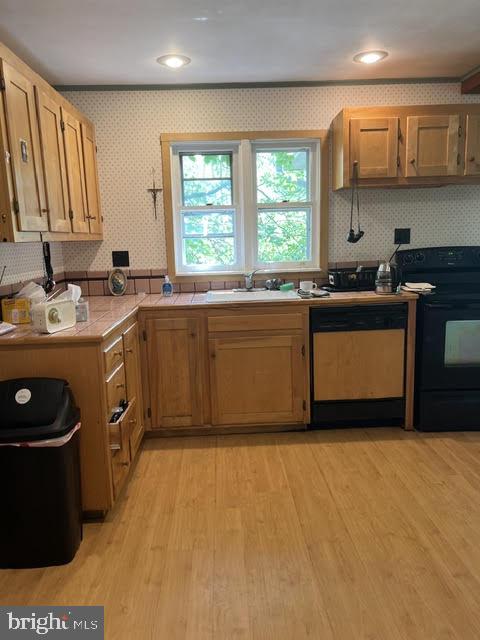 315 N Price St Property Photo 3