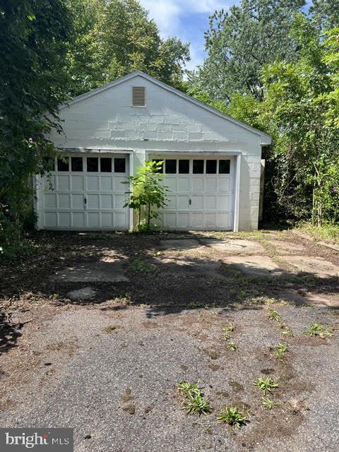 315 N Price St Property Photo 11