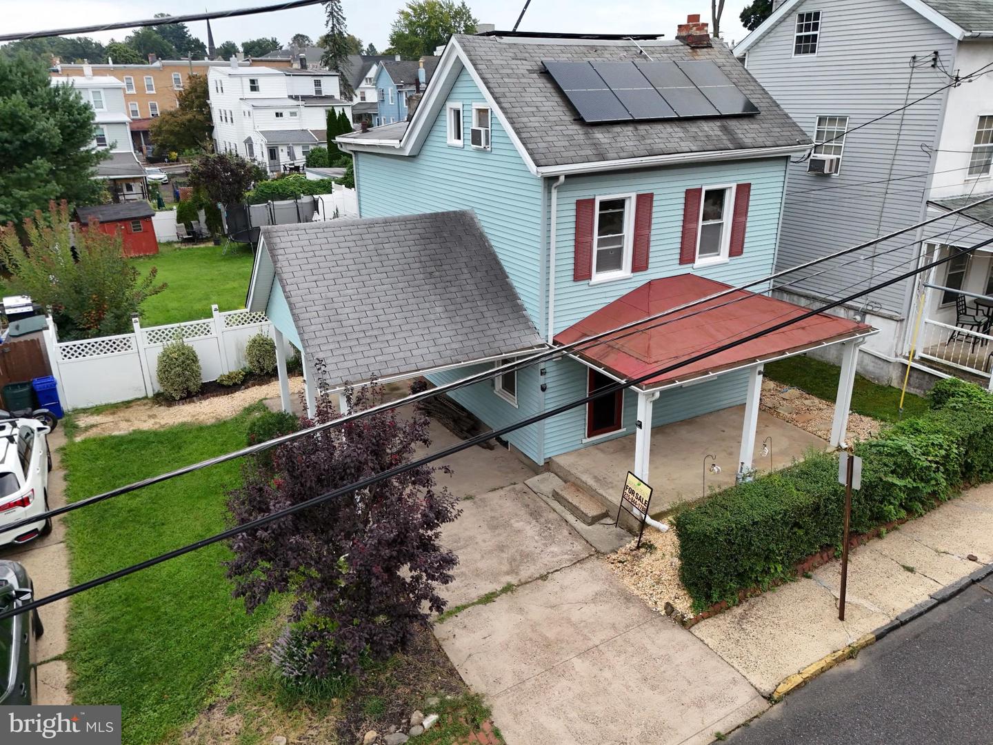 446 Cedar St Property Photo 1