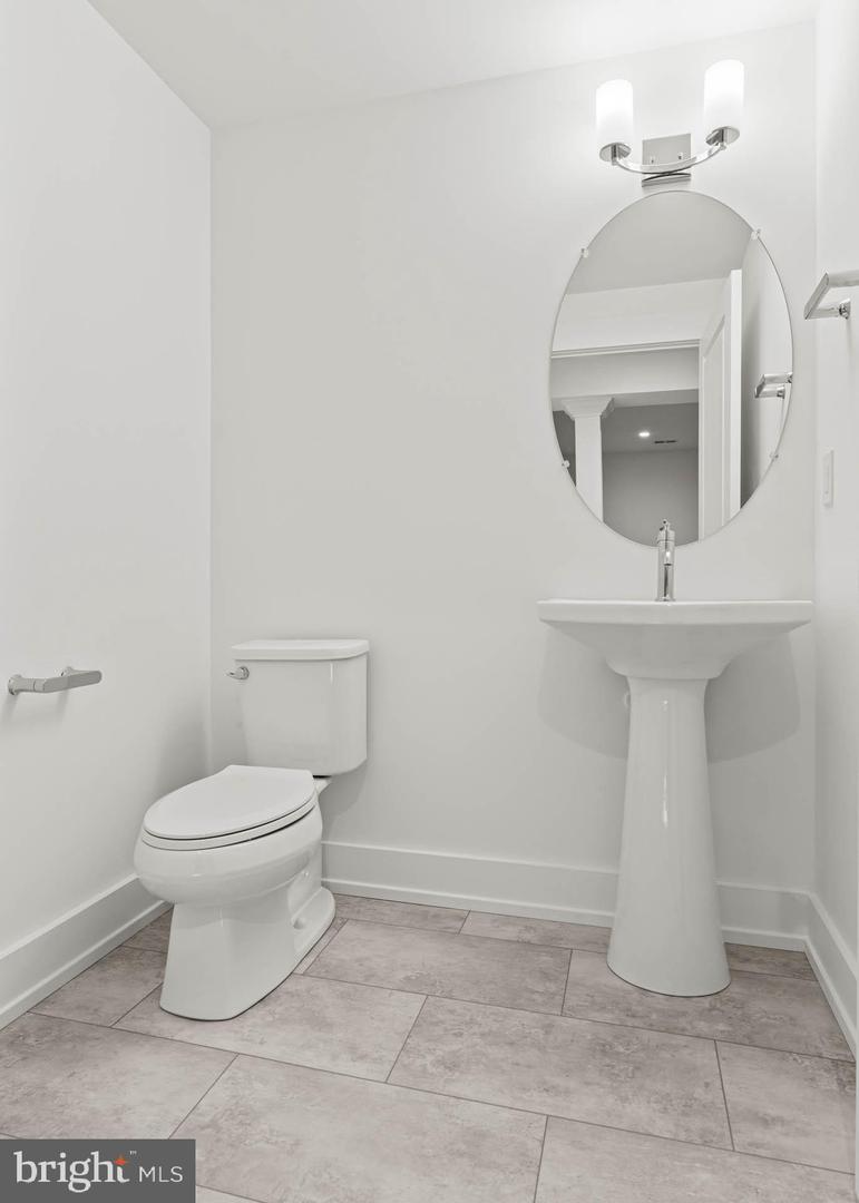 129 Rockland Ave Property Photo 30