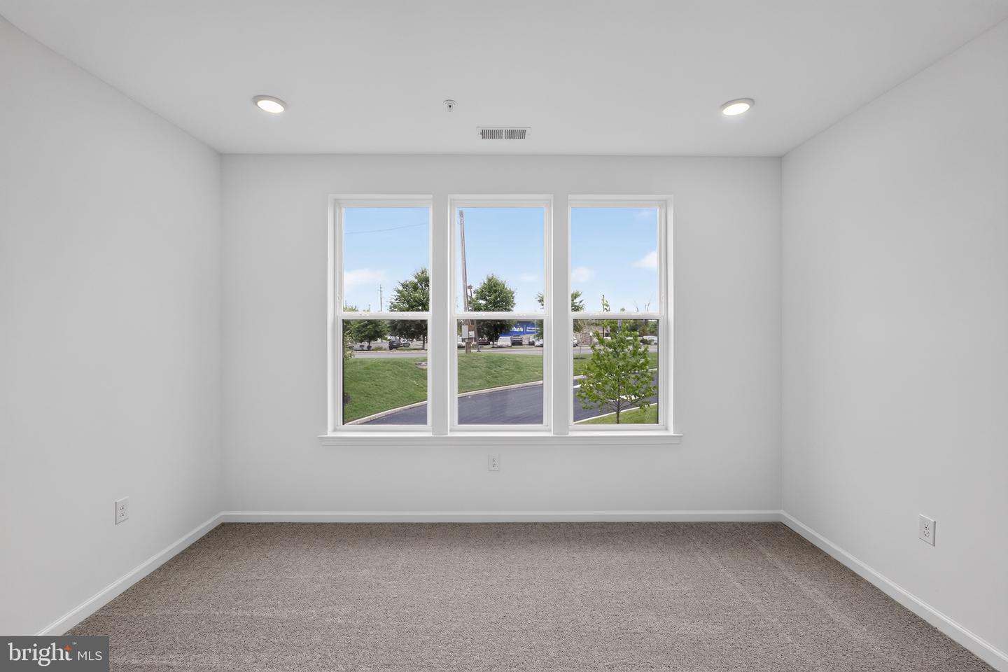 83-unit 1301 Bethlehem Pike Property Photo 10