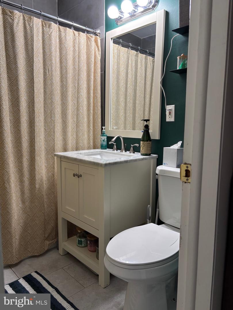 515 N York Rd #11-f Property Photo 16