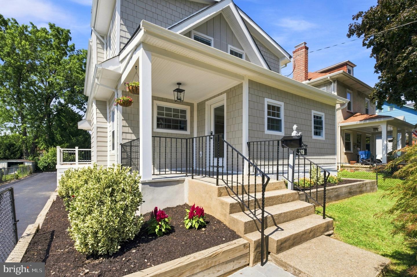 218 LINWOOD AVE