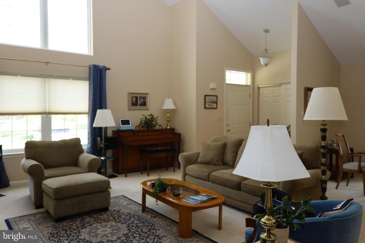 114 Arbour Ct Property Photo 6