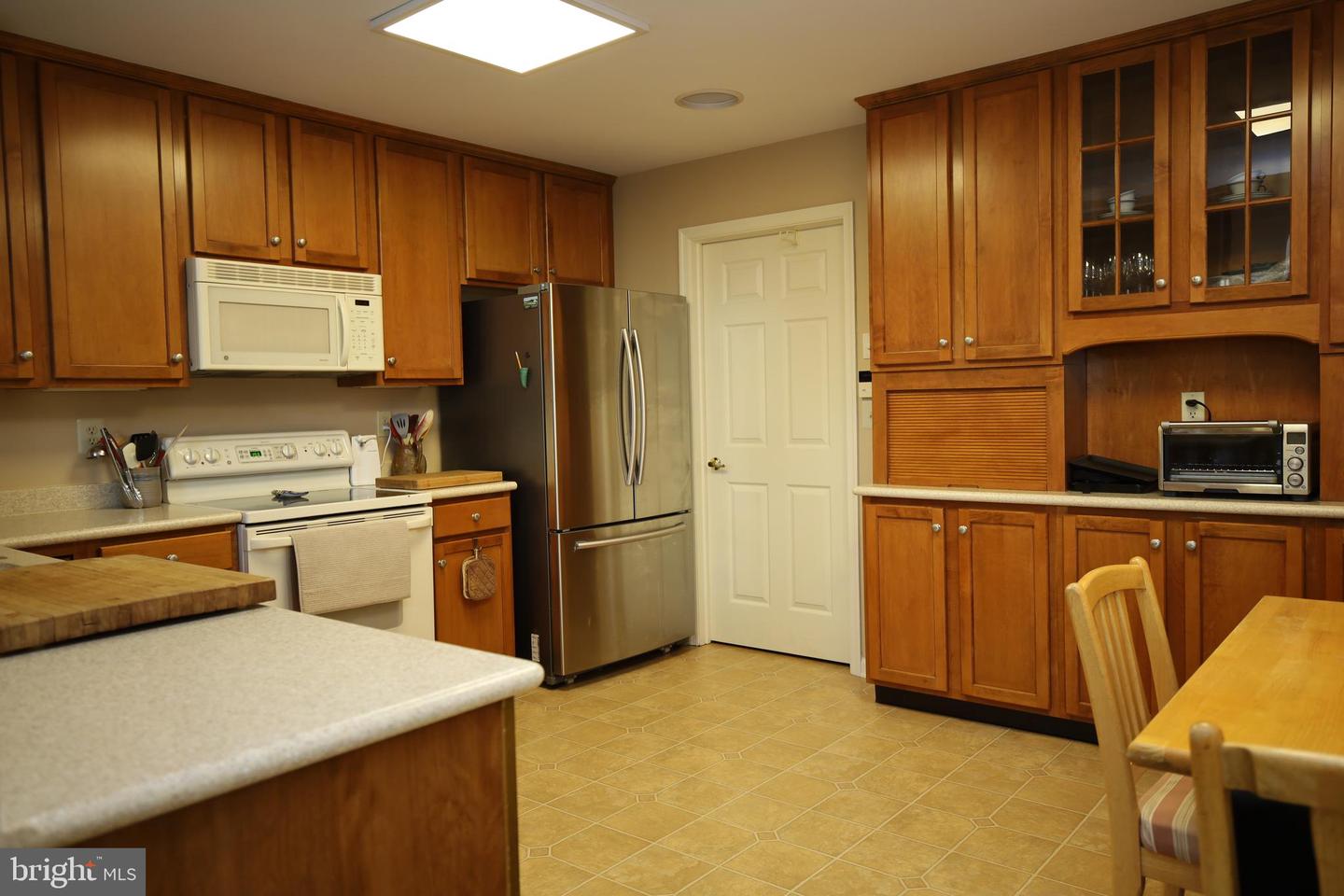114 Arbour Ct Property Photo 8